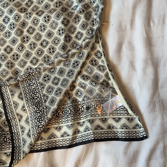 Talbots petite silky cream w black print/piping side zip tank top/camisole NWT - Picture 4 of 5